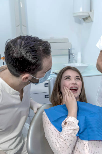 Best Emergency Denture Repair in Beach, ND